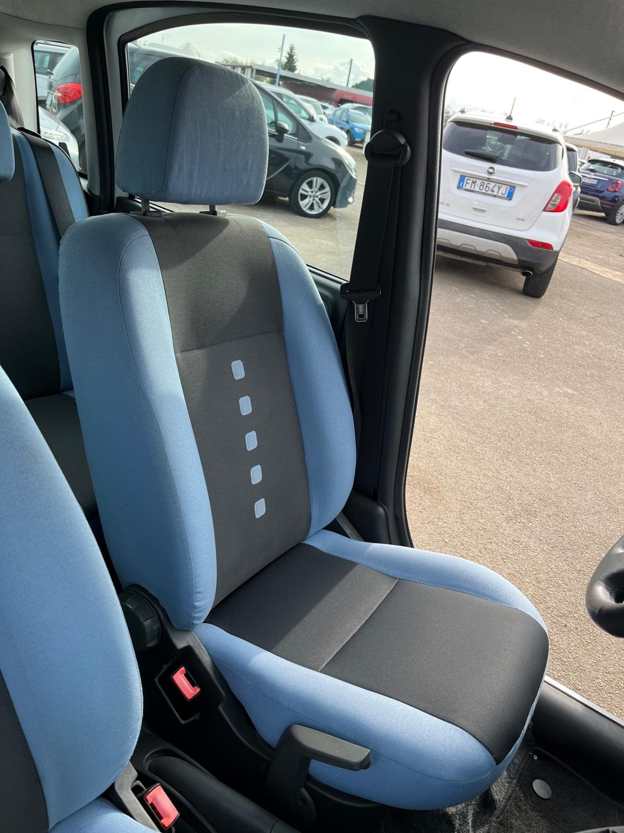 Fiat Panda 1.3 MJT 16V DPF 4x4 Climbing