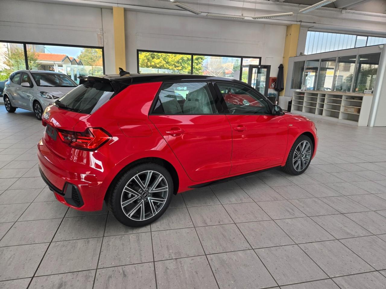 Audi A1 SPB 30 TFSI S tronic line edition