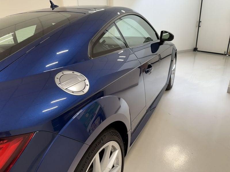Audi TT Coupé 1.8 TFSI S line
