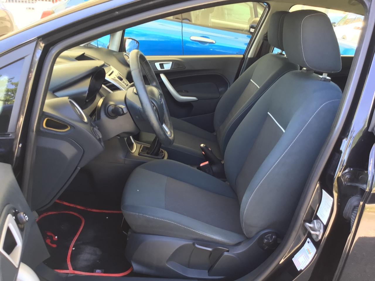 Ford Fiesta 1.2 82 CV 5 porte