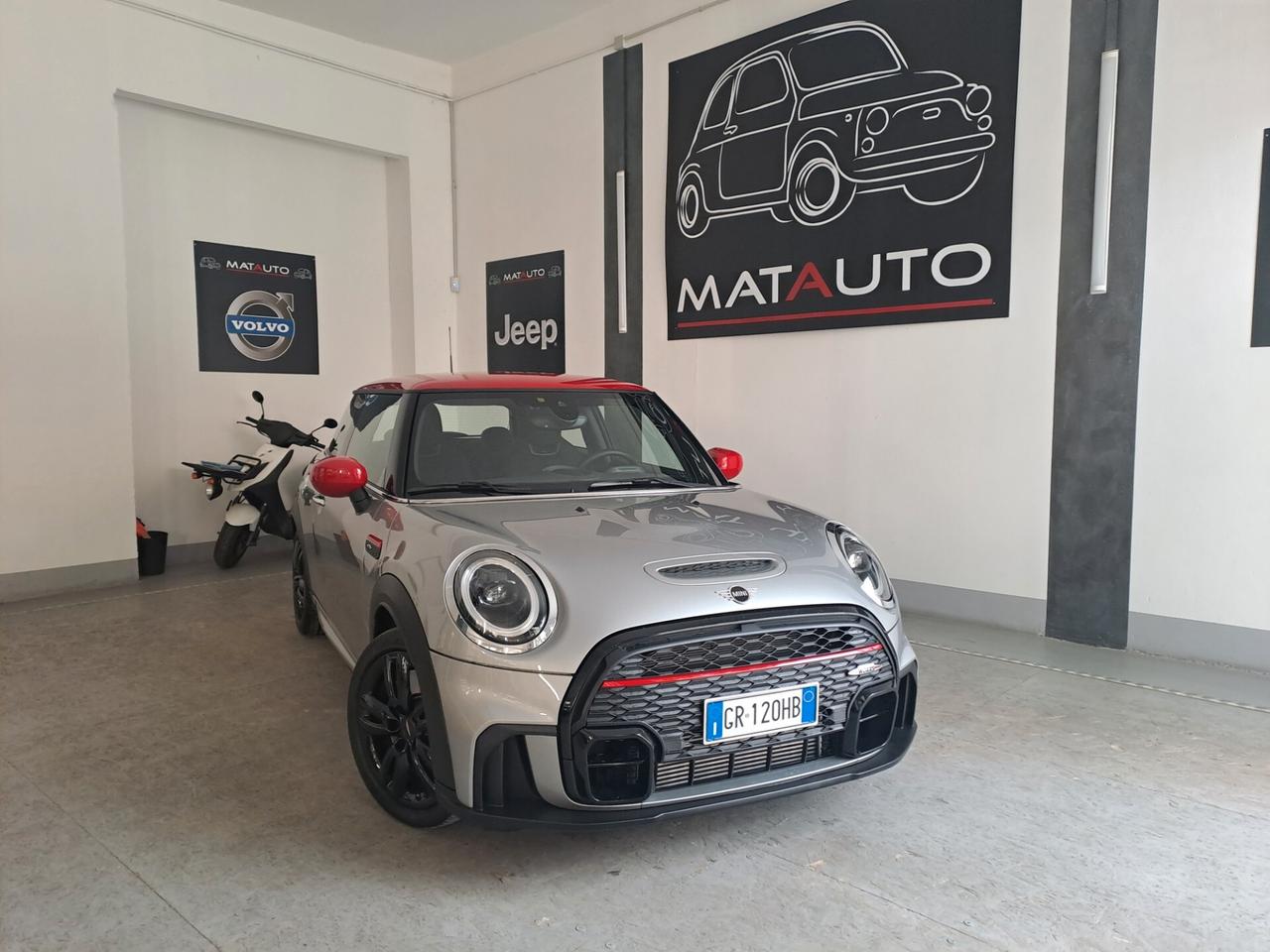 Mini John Cooper Works Coupe JOHN COOPER WORKS