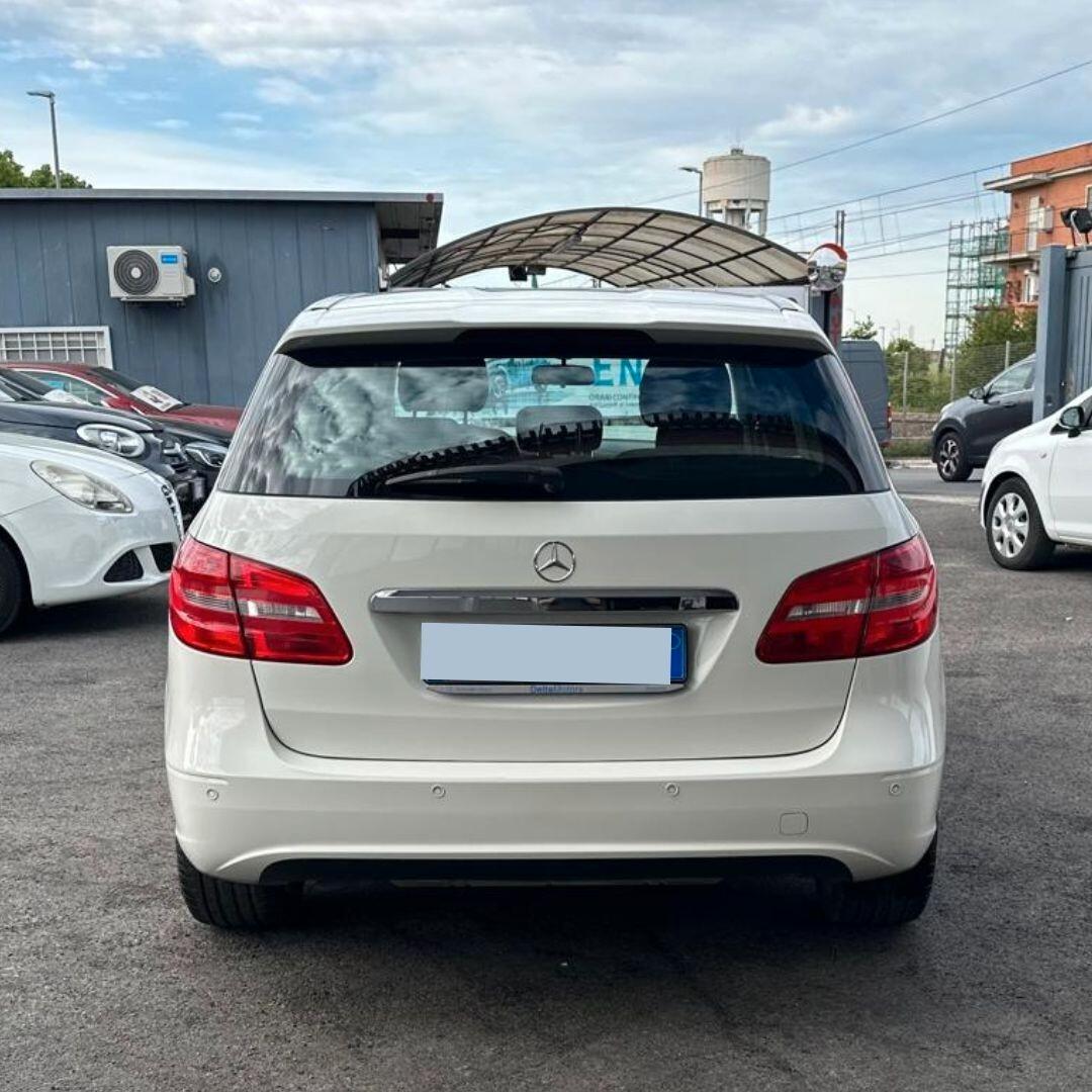 Mercedes-benz B 180 CDI BlueEFFICIENCY Executive