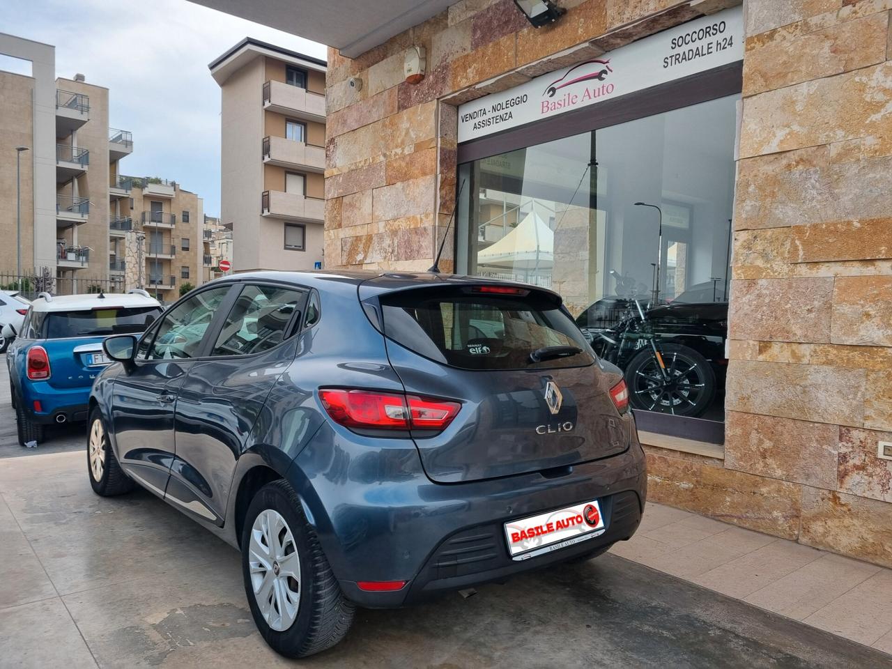 Renault Clio dCi 8V 90 CV 5 porte Moschino Intens