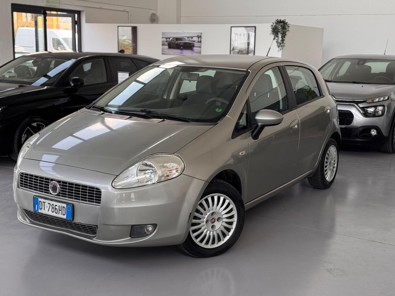 Fiat Grande Punto 1.4 5 porte Dynamic