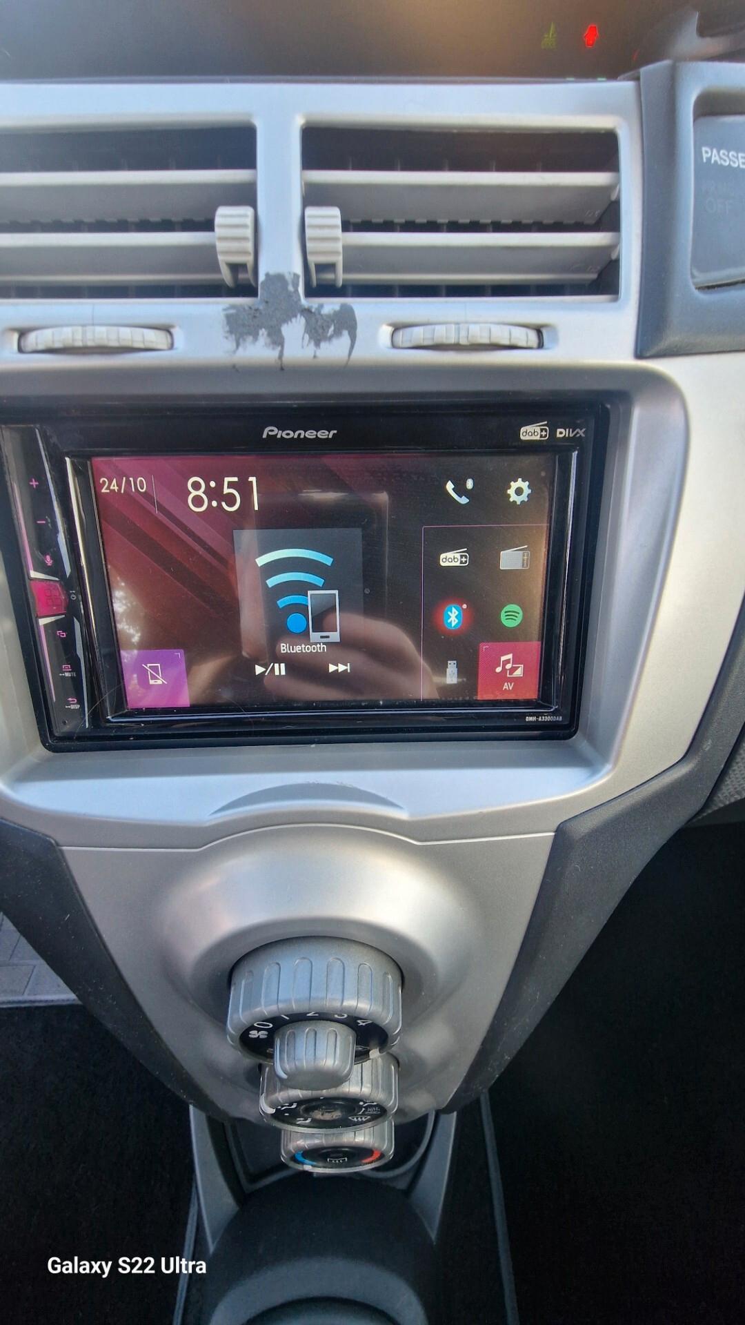 Toyota Yaris 1.0 5 porte Sol