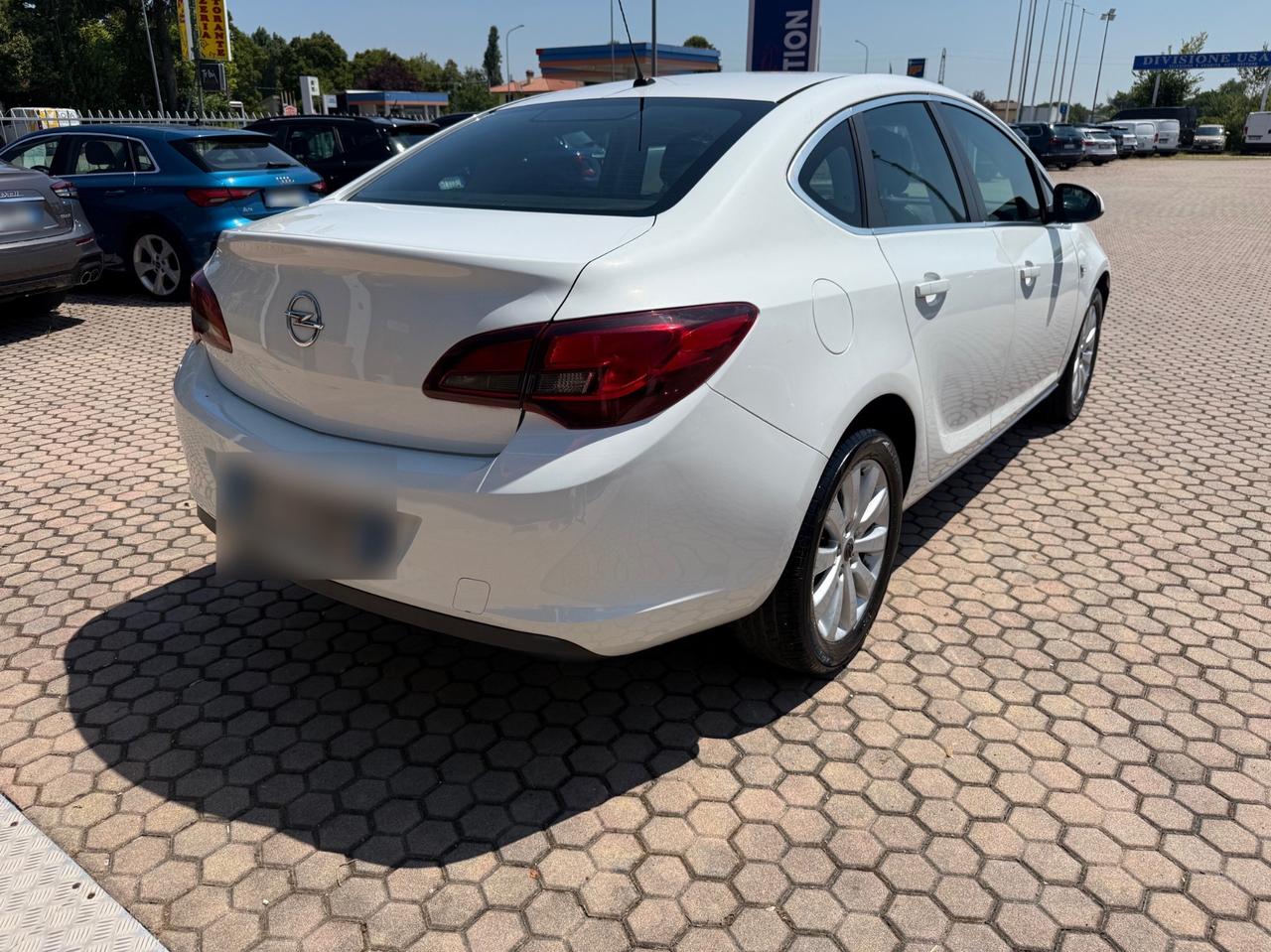Opel Astra 1.7 CDTI 110CV 5 porte Cosmo