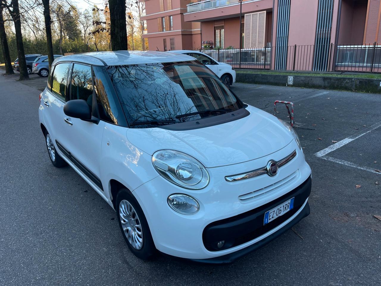 Fiat 500L AUTOCARRO