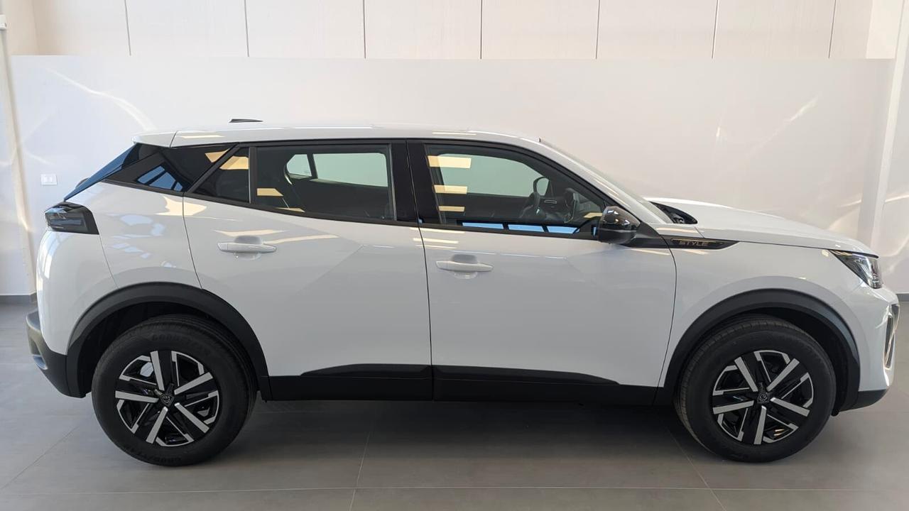 Peugeot 2008 PureTech 100 cv Style