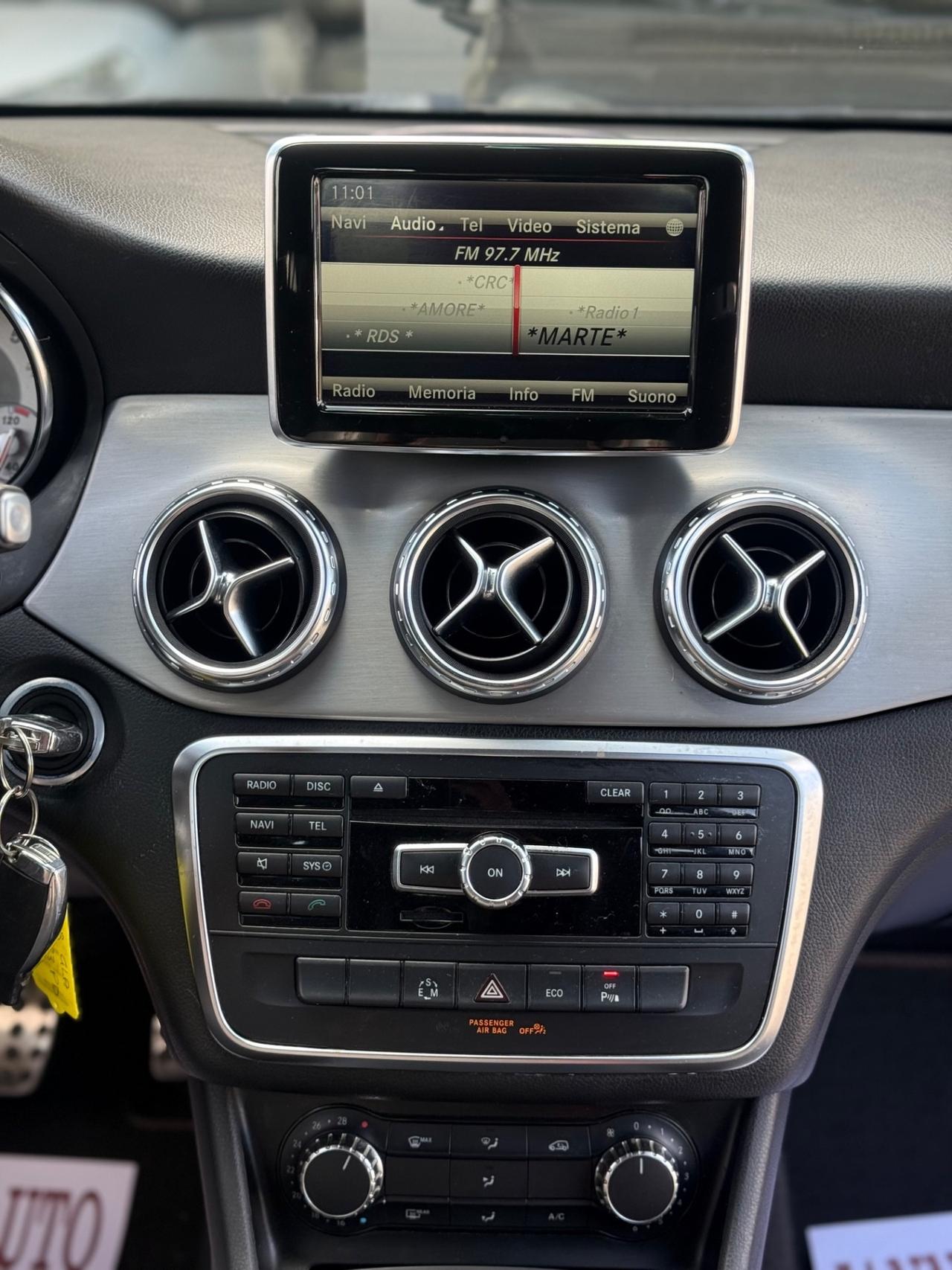 Mercedes gla 200 premium automatica