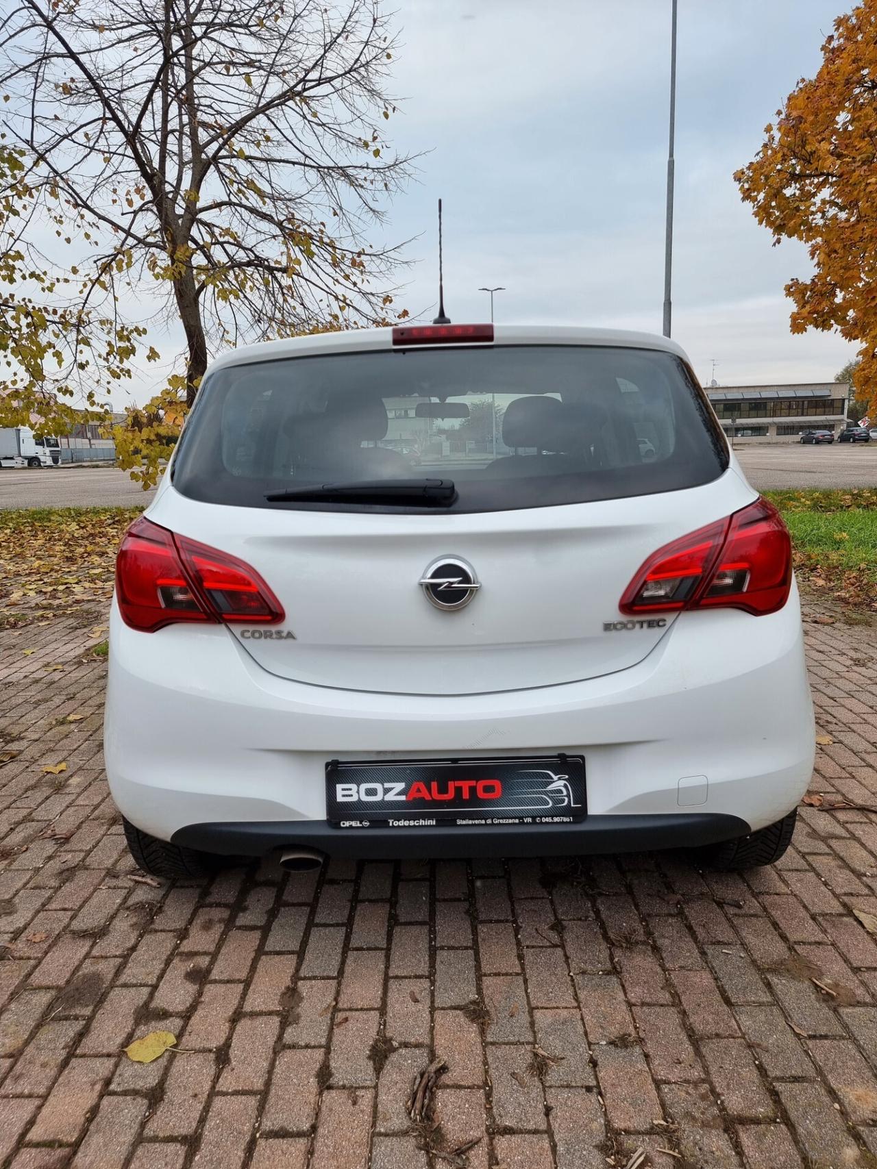 Opel Corsa 1.4 90CV GPL Tech 5 porte Innovation NEOPATENTATI