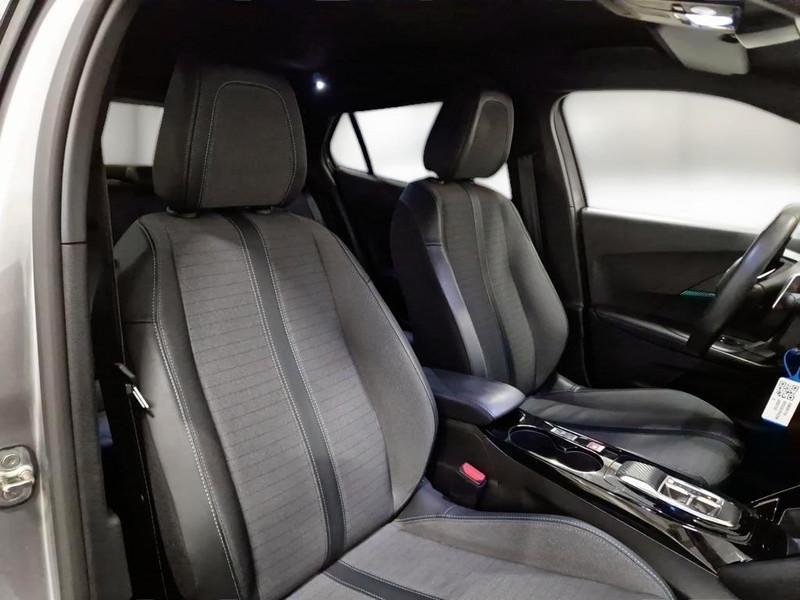 PEUGEOT 2008 BLUEHDI 130 EAT8 ALLURE S/S AUT. CROSSOVER