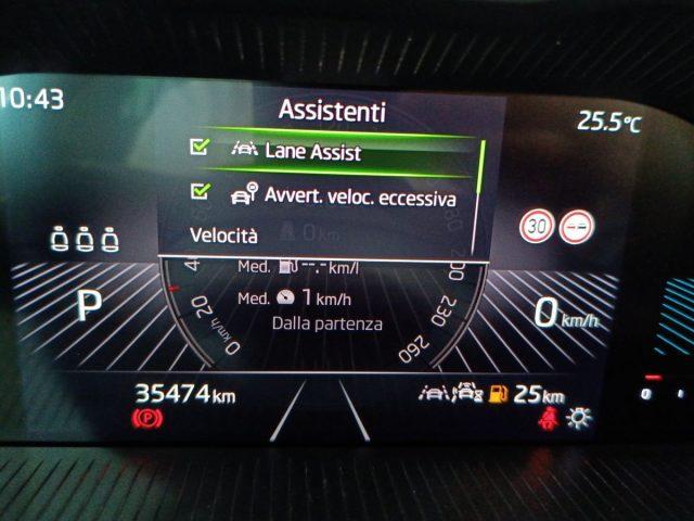 SKODA Kamiq 1.0 TSI 115 CV DSG Black Dots