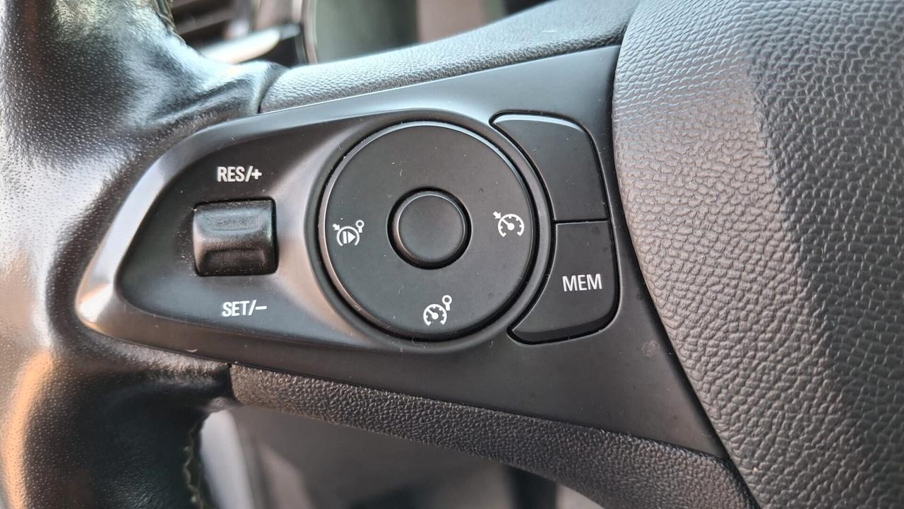 Opel Corsa 1.2 benz Elegance km 69000