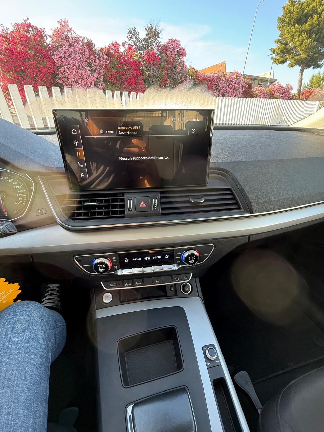Audi Q5 30 TDI S tronic line plus