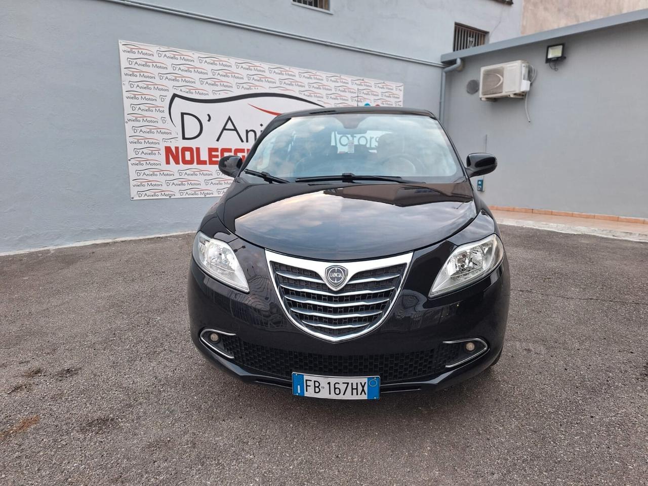 Lancia Ypsilon 1.2 69 CV 5 porte GPL Ecochic Gold