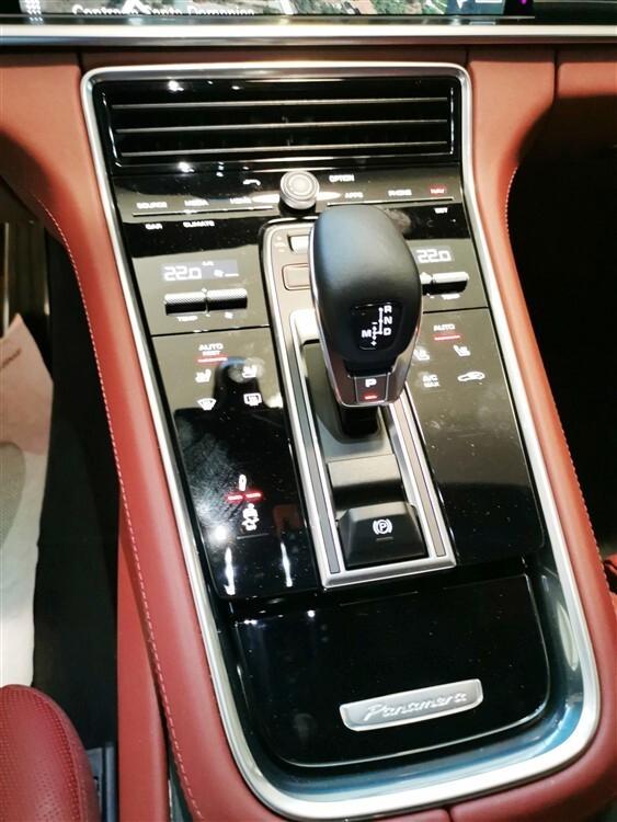 Porsche Panamera 4.0 Turbo