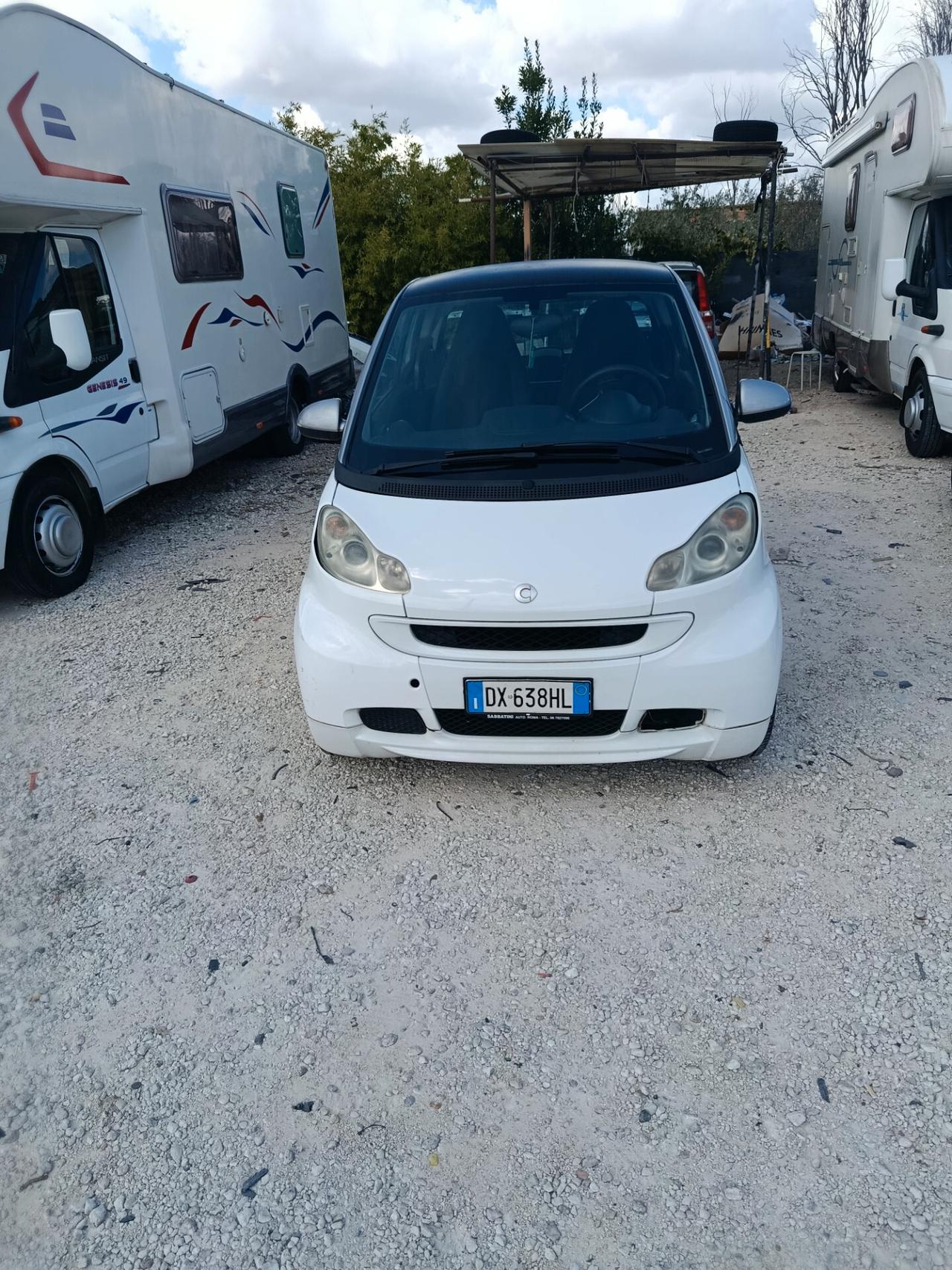 Smart ForTwo 1000 52 kW coupé pure
