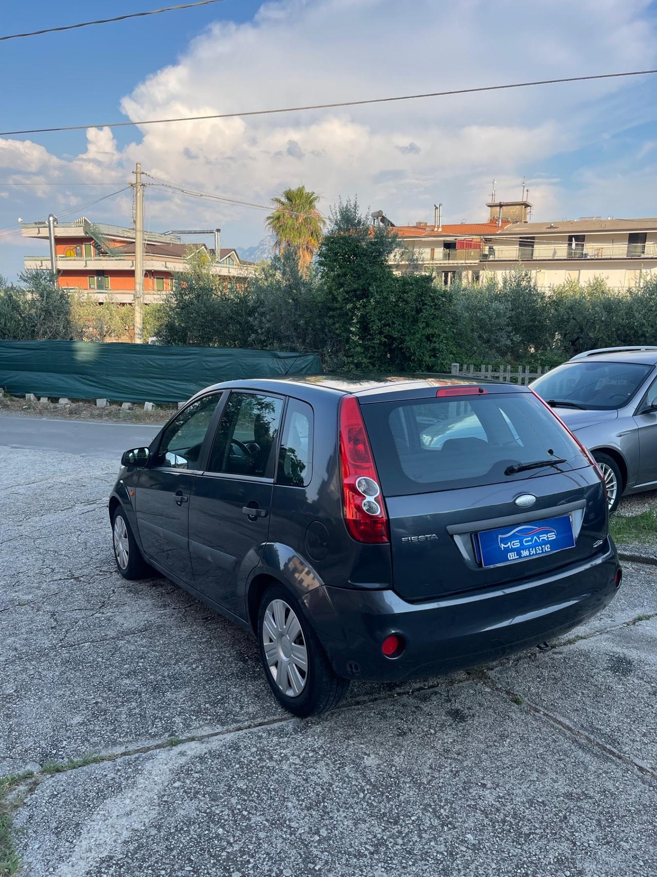 Ford Fiesta 1.4 16V 5p. Titanium