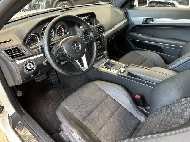 MERCEDES-BENZ E 220 CDI Coupé Premium AMG - Auto - 18" - Tetto - Navi