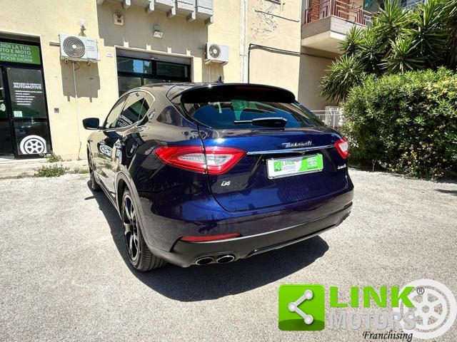 MASERATI Levante .