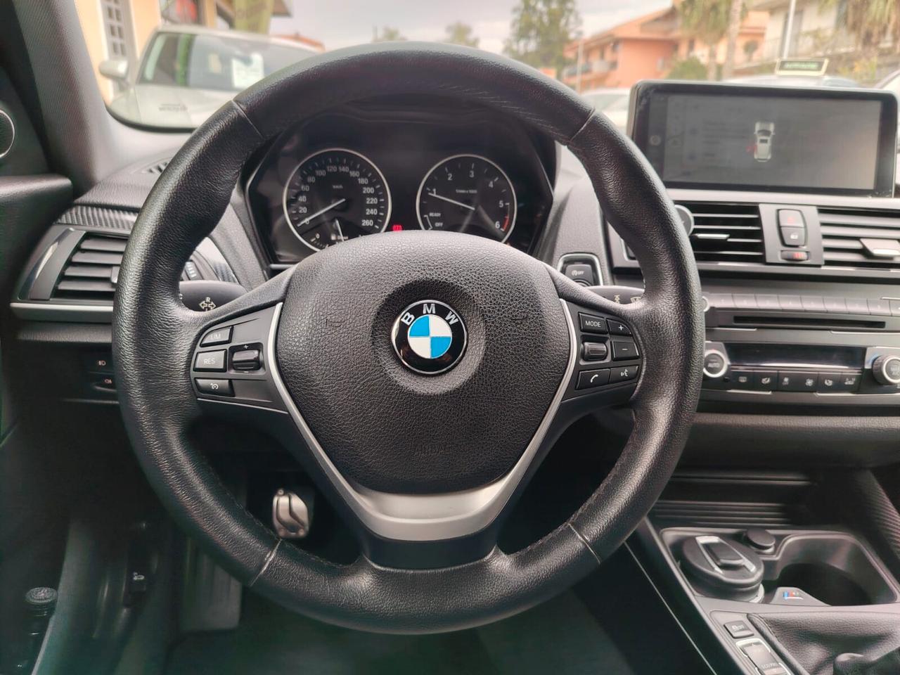 Bmw 120d xDrive 5p. Urban