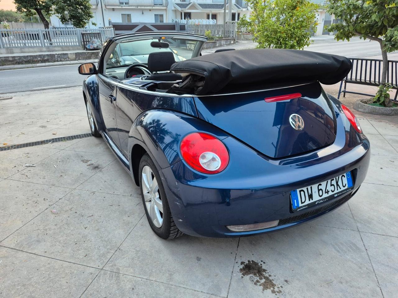 Volkswagen New Beetle 1.4 16V Cabrio