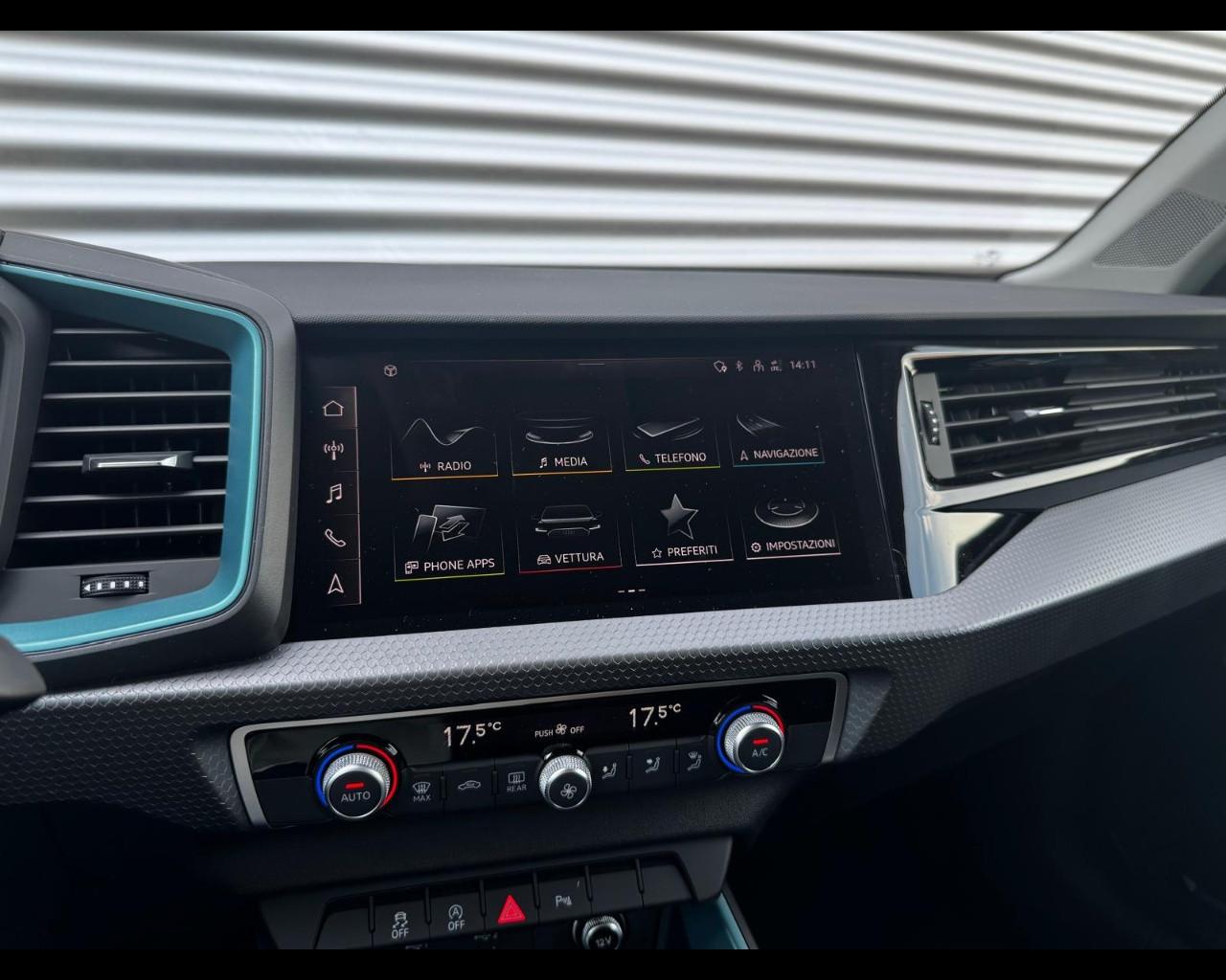 AUDI A1 ALLSTREET 35 TFSI S-TRONIC IDENTITY CONTRAST