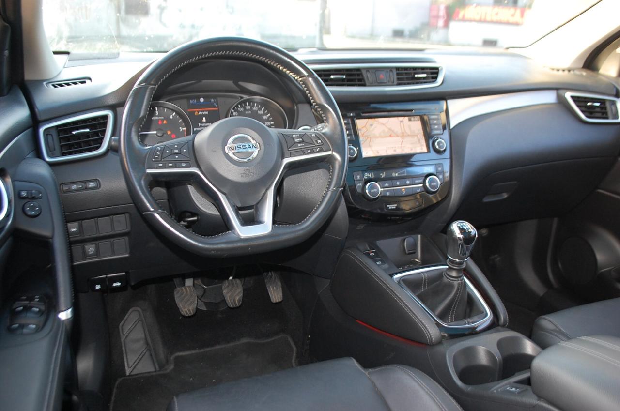 Nissan Qashqai 1.5 dci Tekna 115CV Tetto Pelle Navi USB Led