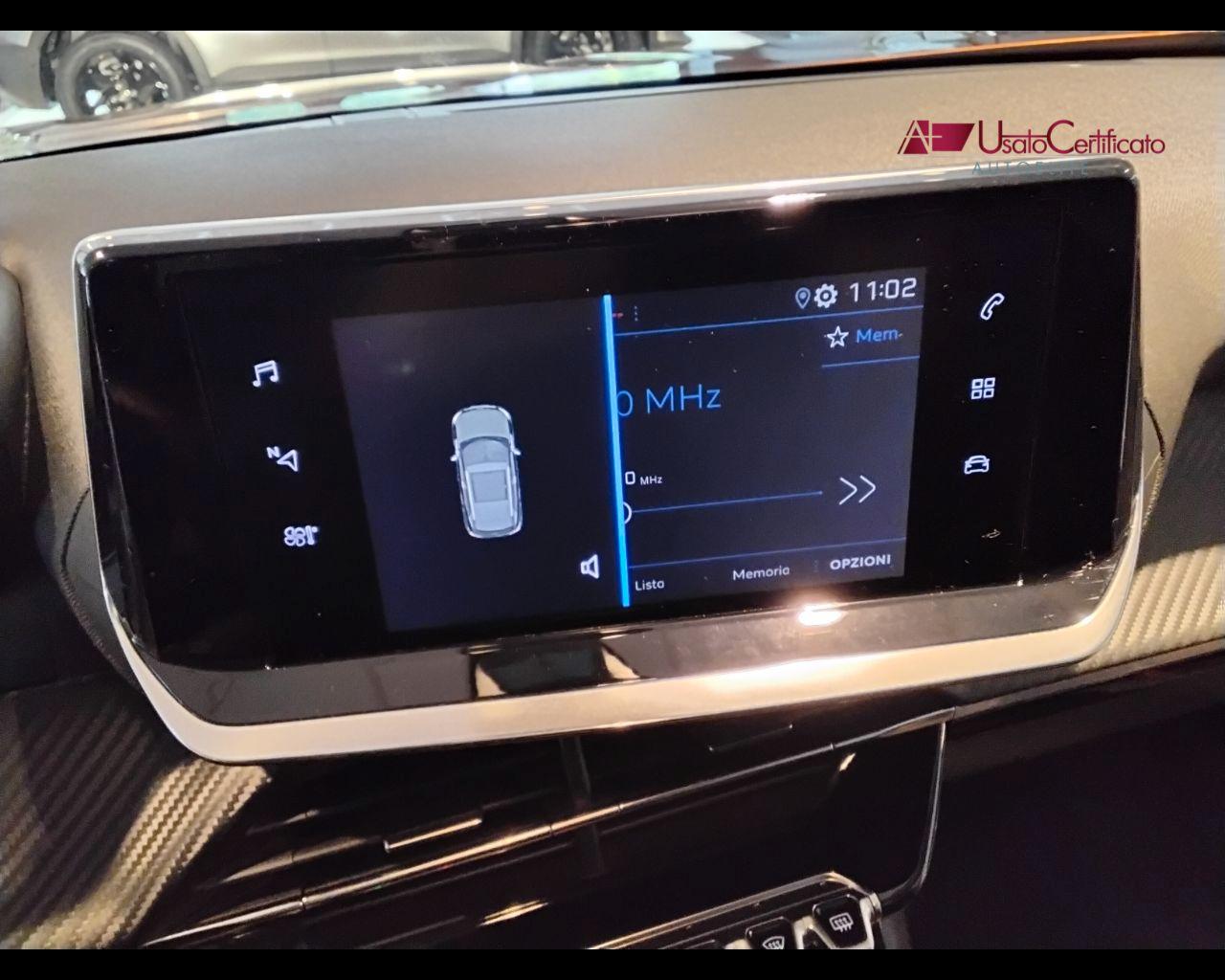 PEUGEOT 2008 BlueHDi 110 S&S Active