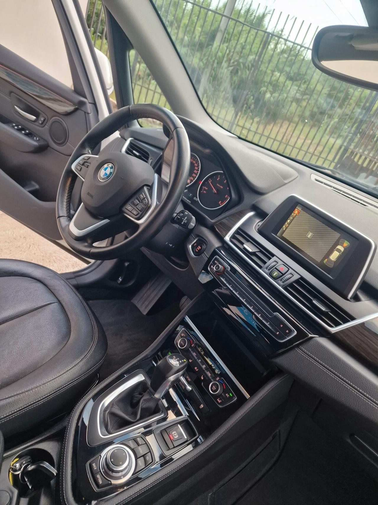 Bmw 218d Active Tourer LUXURY - 2015 *cambio automatico*