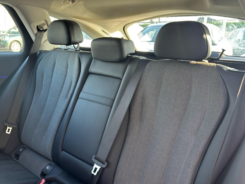 Mercedes Classe E 220 220 d Advanced 9G-Tronic