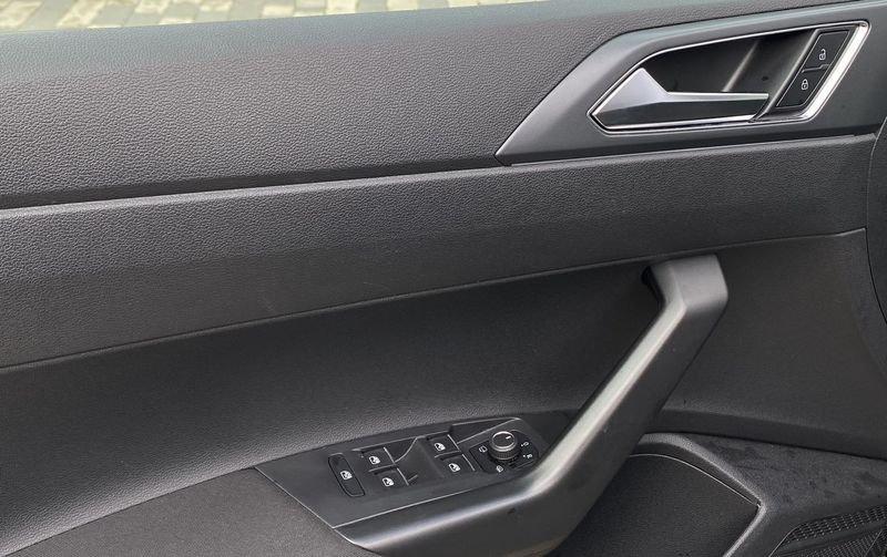 Volkswagen Taigo R-Line 1.0 TSI 110 CV