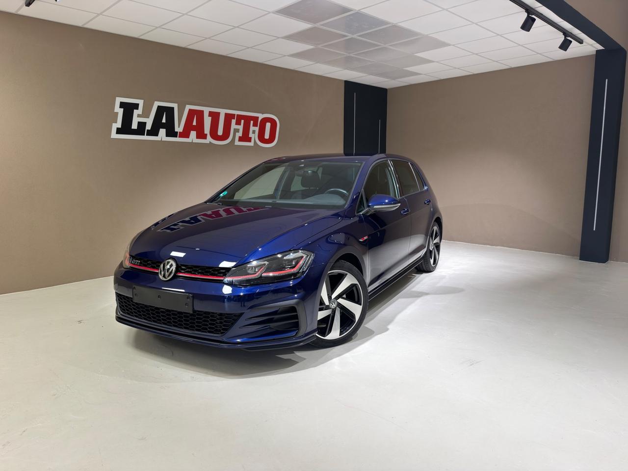 Volkswagen Golf GTI Performance 2.0 245 CV TSI DSG 5p. BMT
