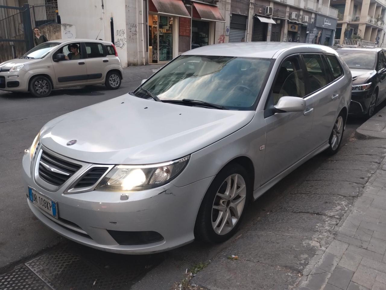 Saab 9-3 SportHatch 1.9 TiD DPF Vector