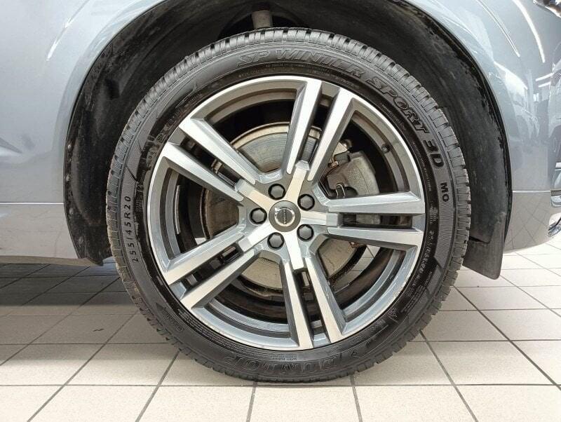 Volvo XC60 XC60 B4 (d) AWD Geartronic Business Plus