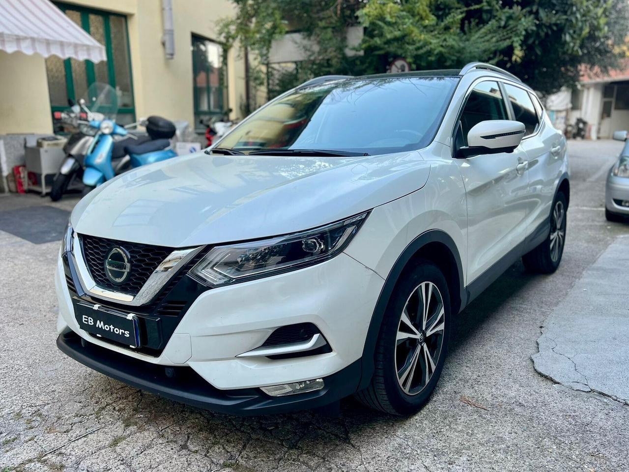 Nissan Qashqai 1.5 dCi 110Cv E6b Tekna
