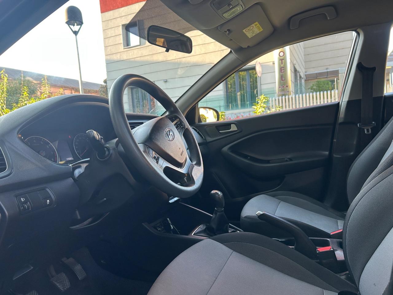 Hyundai i20 1.2 5 porte Advanced