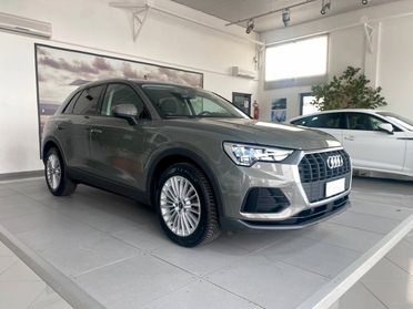 Audi Q3 35 TDI S tronic Business Advanced