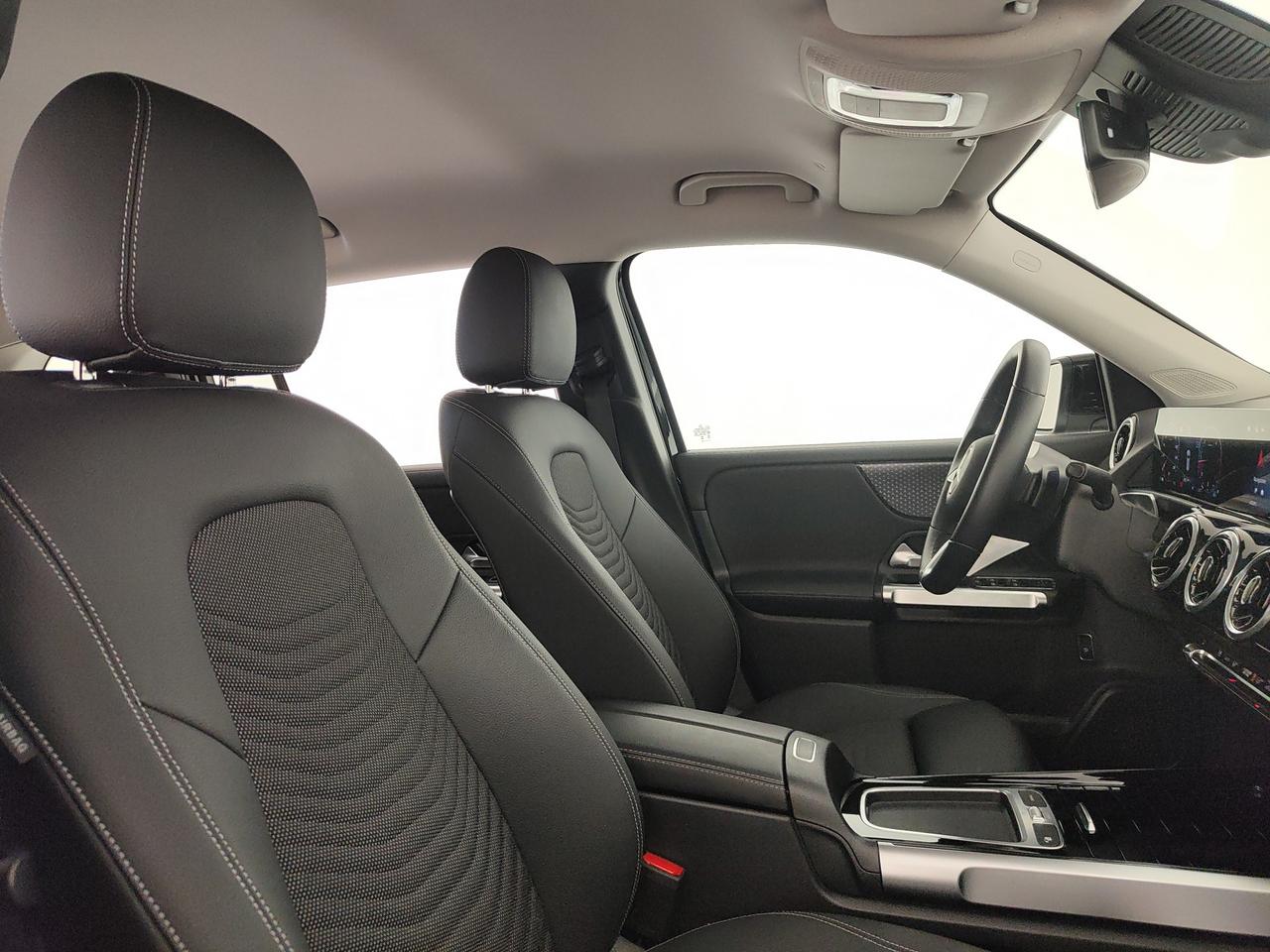 Mercedes-Benz GLB 180 d Progressive Advanced auto