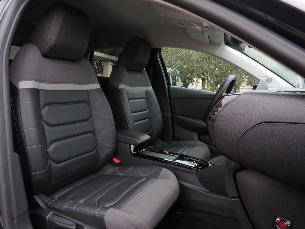 Citroen C4 1.5 bluehdi Feel Pack. full led/full adas/keyless