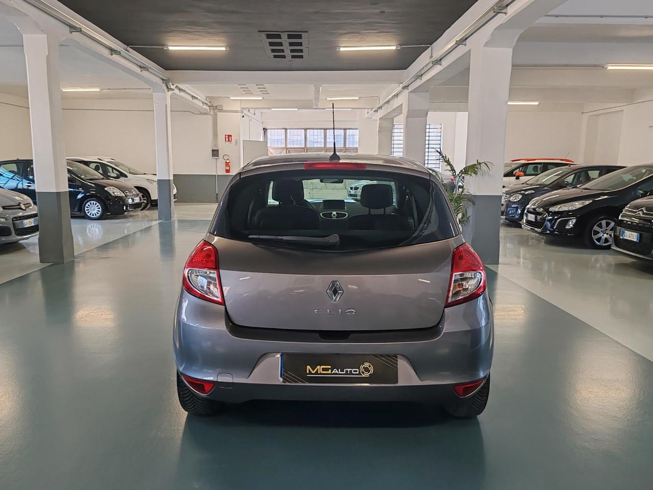 Renault Clio 1.2 16V 5 porte Confort