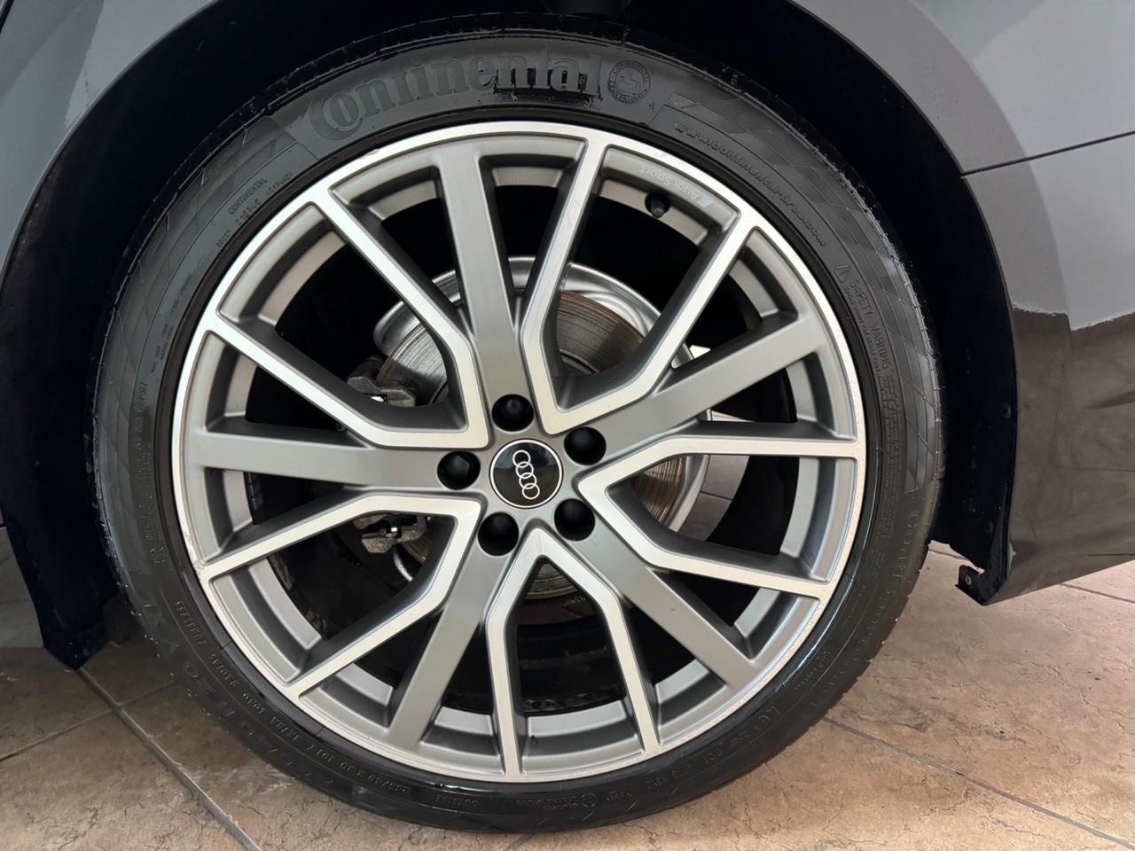 Audi A6 Avant 40 2.0 TDI S-LINE PLUS quattro ultra S tronic