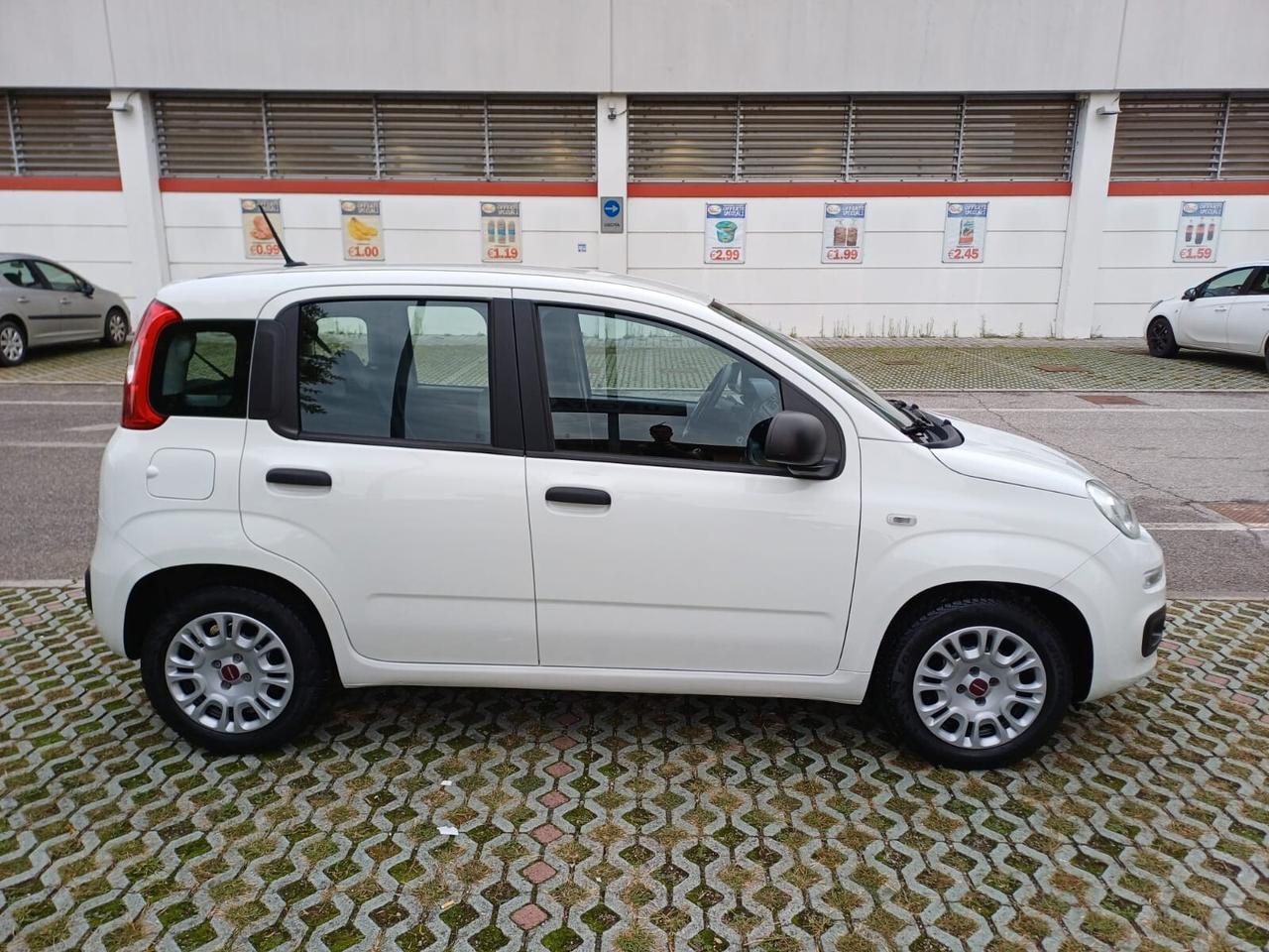 Fiat Panda 1.0 FireFly 69 cv S&S Hybrid 5 posti Easy
