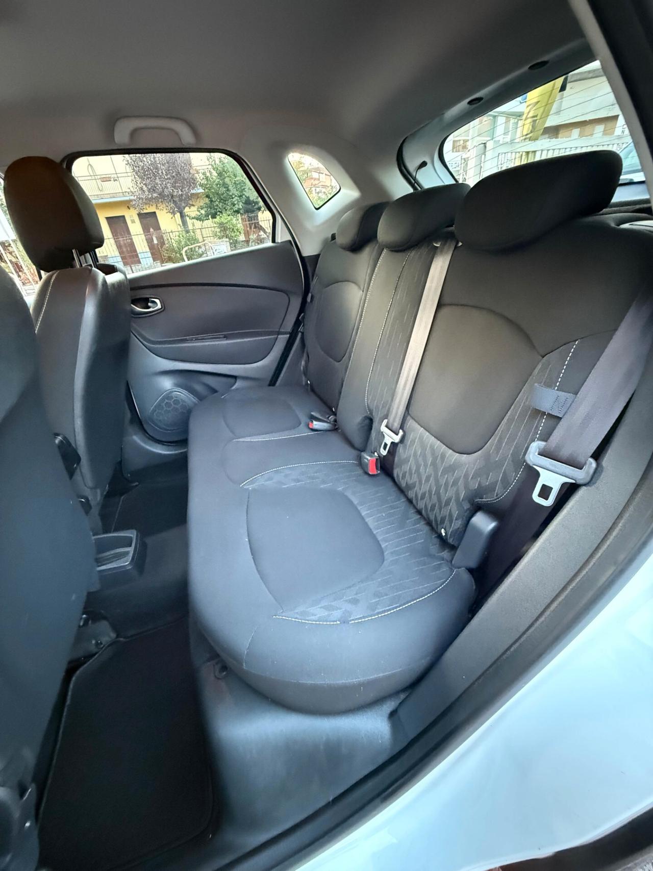 Renault Captur 90cv *PRONTA CONSEGNA*