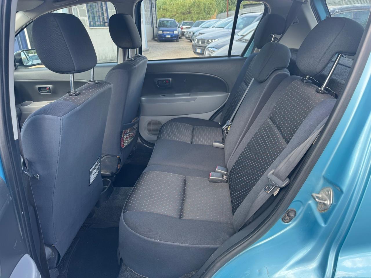Daihatsu Sirion 1.0 Hiro 5PT