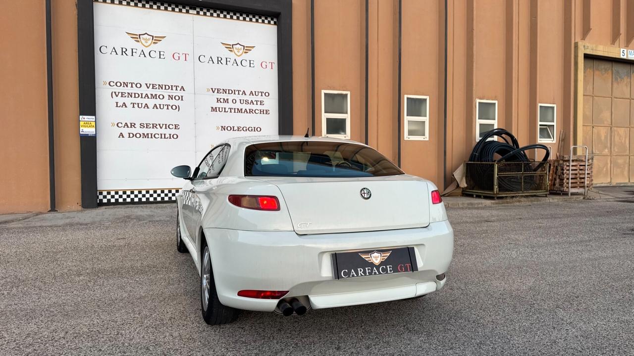 Alfa Romeo GT 1.9 JTDM 150cv - 2010