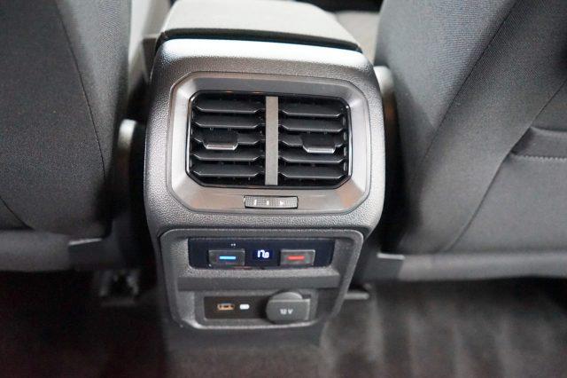 VOLKSWAGEN Tiguan 2.0 TDI SCR 4MOTION Business BlueMotion Technology