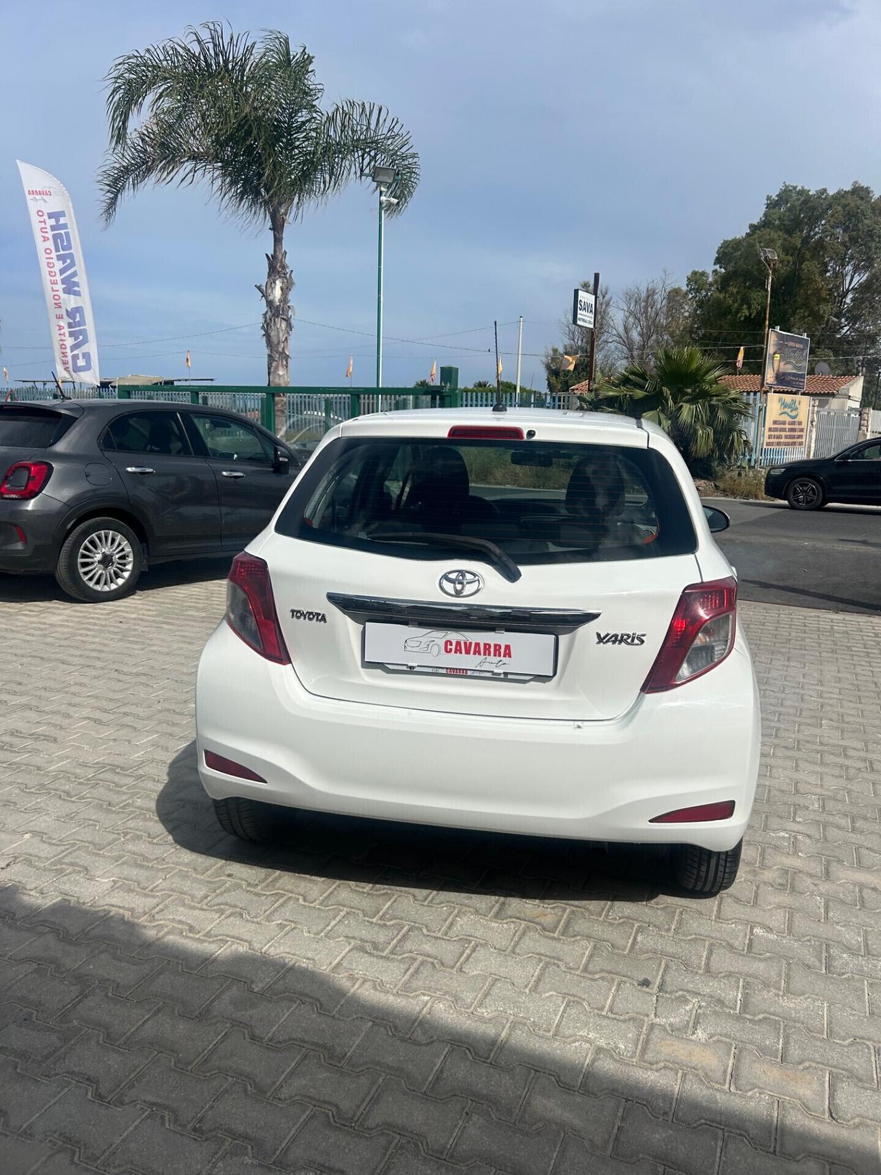 Toyota Yaris 1.4 D-4D 5 porte Lounge