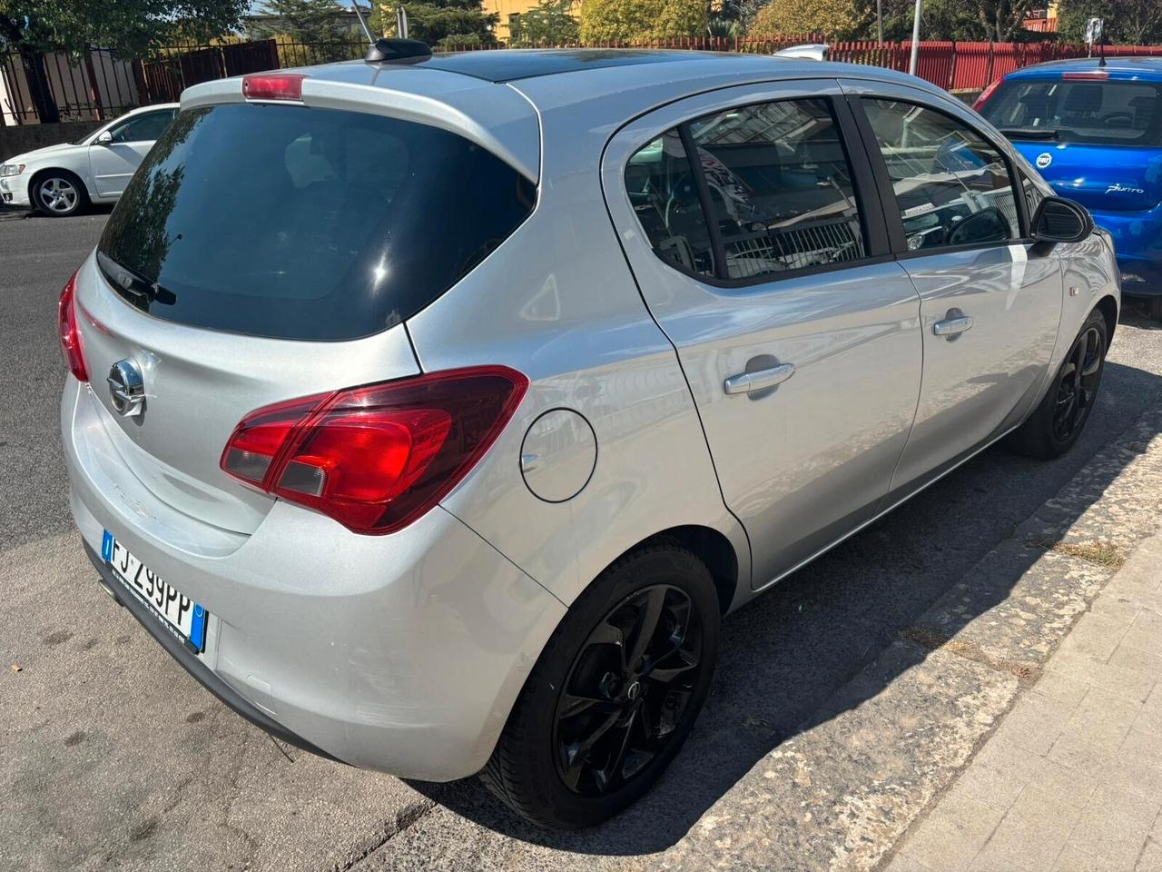 Opel Corsa 1.2 5 porte Innovation