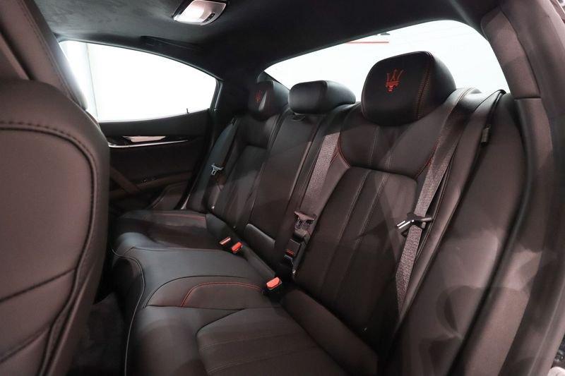 Maserati Ghibli Modena Ultima SQ4 430 CV